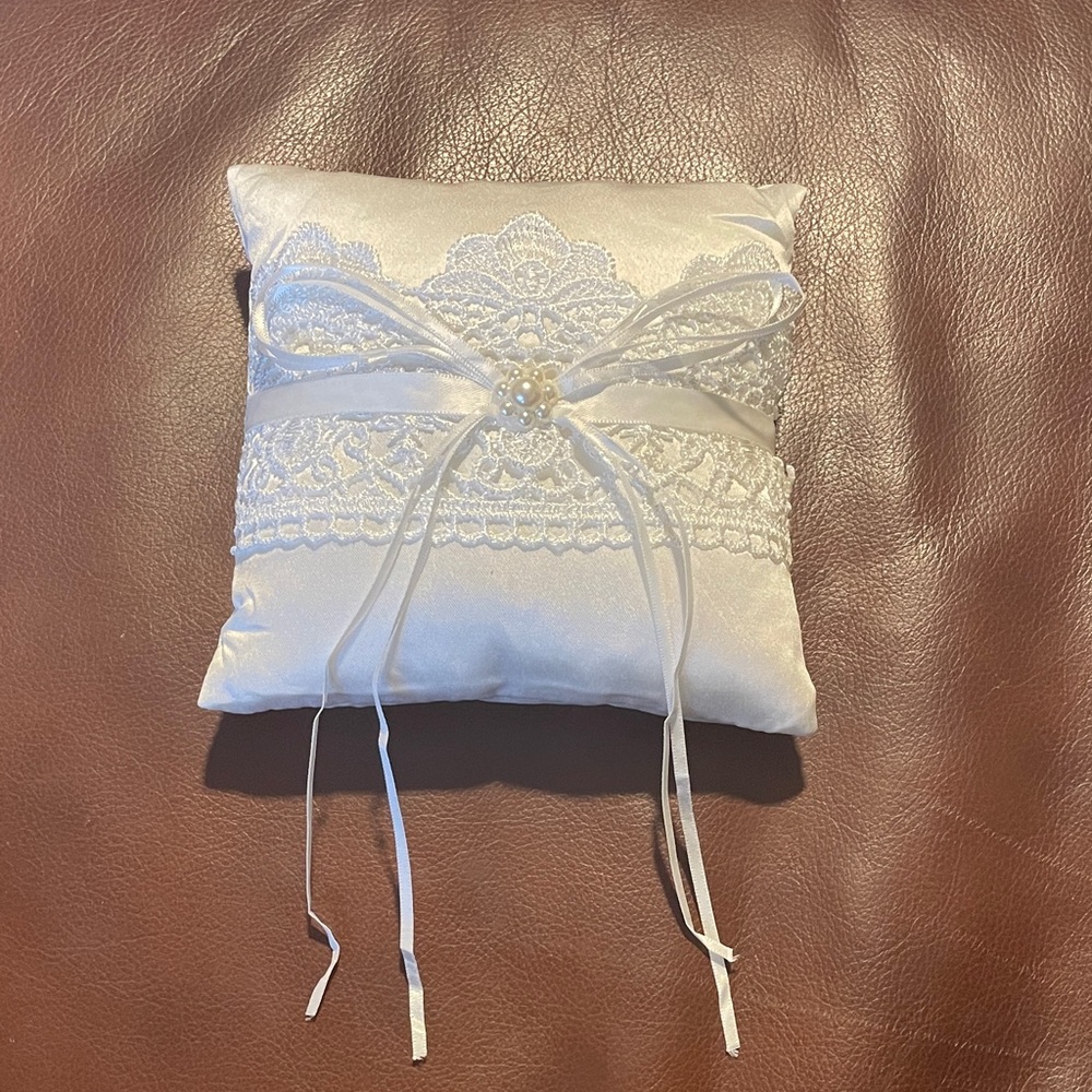 White Lace Ring Bearer Pillow with Pearl Accent